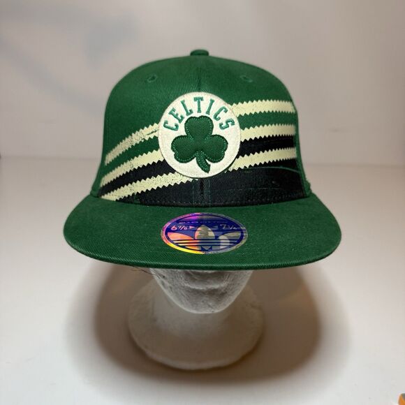 NBA Boston Celtics Adidas Adult Fitted Cap Hat Green Black Mens Sz 6 7/8 - 7 1/4 - Picture 1 of 5